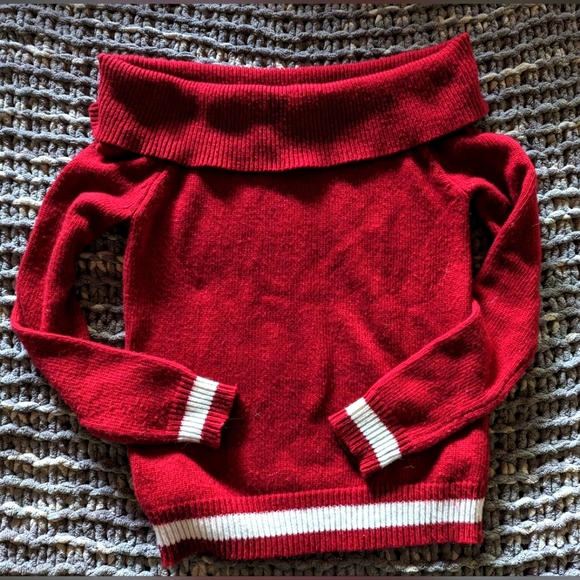 Tularosa - Kalamata Sweater in red, size XXS - Picture 3 of 6